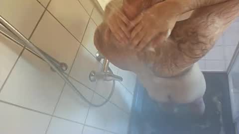 Snapshot of nudechiller chatting on 04.29.26 Vinz... online show from 04.29.26