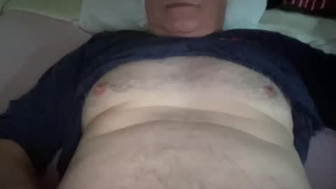 nukiss online show from 11.25.25