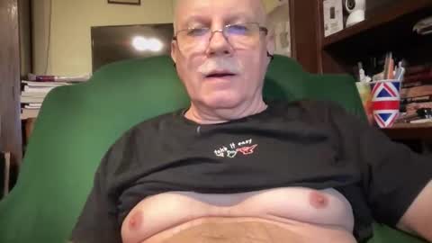 Snapshot of nukiss chatting on 02.08.26 nukiss online show from 02.08.26