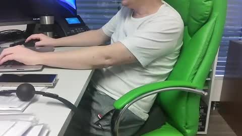 Snapshot of numlove chatting on 06.26.26 Slave for Mistress and Master online show from 06.26.26