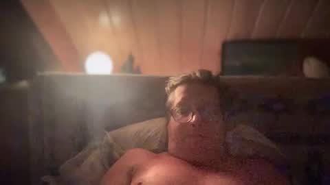 Snapshot of nurod chatting on 01.16.25 nurod online show from 01.16.25