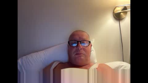 Snapshot of nurod chatting on 10.01.25 nurod online show from 10.01.25