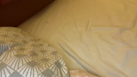 Snapshot of nurod chatting on 10.25.25 nurod online show from 10.25.25