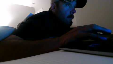 nuttincowboy727272 online show from 04.15.26