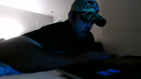 Snapshot of nuttincowboy727272 chatting on 05.29.26 nuttincowboy727272 online show from 05.29.26