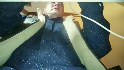 Snapshot of nv4444ny chatting on 02.25.26 Showme online show from 02.25.26