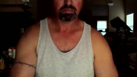 Snapshot of nvrenuff1979 chatting on 09.23.25 nvrenuff1979 online show from 09.23.25