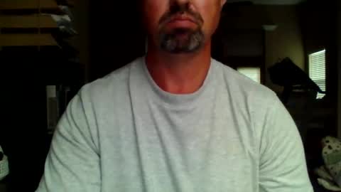 Snapshot of nvrenuff1979 chatting on 09.26.25 nvrenuff1979 online show from 09.26.25