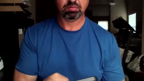 Snapshot of nvrenuff1979 chatting on 10.02.25 nvrenuff1979 online show from 10.02.25