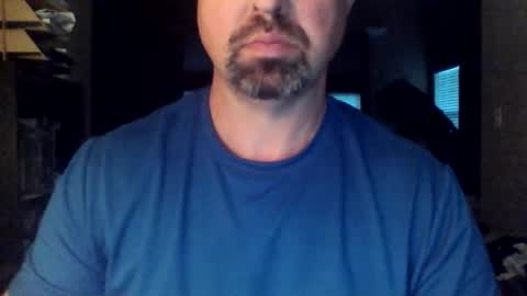 nvrenuff1979 online show from 01.12.26