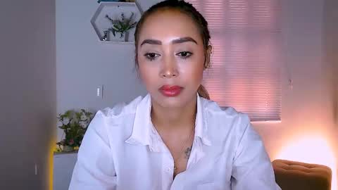 Nycole online show from 01.27.25