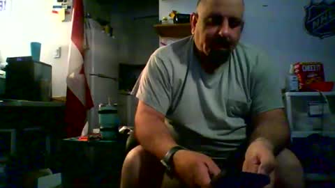 Snapshot of nyisles00 chatting on 04.11.26 nyisles00 online show from 04.11.26