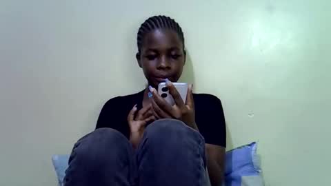 Snapshot of nyla_shal chatting on 05.17.26 Shalvin online show from 05.17.26