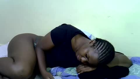 Snapshot of nyla_shal chatting on 05.21.26 Shalvin online show from 05.21.26