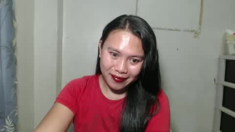 Snapshot of nylecummer chatting on 04.29.26 nylecummer online show from 04.29.26