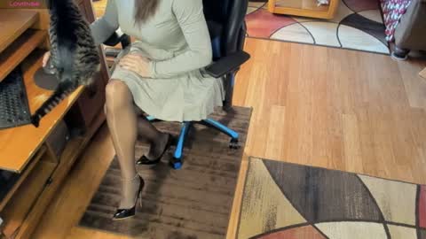 Snapshot of nylon_mistress chatting on 12.29.24 Miss Nylon online show from 12.29.24