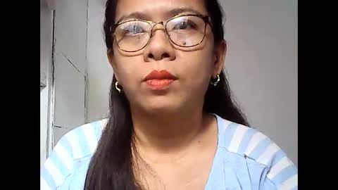 Snapshot of nymphoangel2022 chatting on 02.19.25 I am your angel online show from 02.19.25