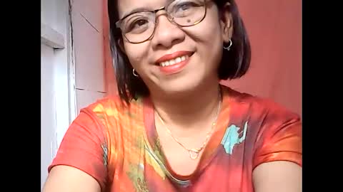 Snapshot of nymphoangel2022 chatting on 02.27.25 I am your angel online show from 02.27.25