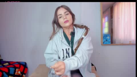 Laura nyu online show from 03.19.26