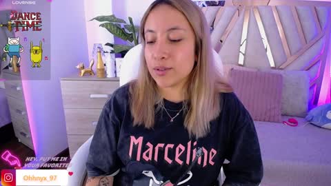 Snapshot of nyx_andria chatting on 01.25.25 Alex . online show from 01.25.25