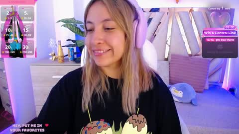 Snapshot of nyx_andria chatting on 01.29.25 Alex . online show from 01.29.25