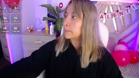 Snapshot of nyx_andria chatting on 02.10.25 Alex . online show from 02.10.25