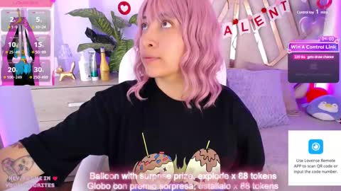 Snapshot of nyx_andria chatting on 02.20.25 Alex . online show from 02.20.25