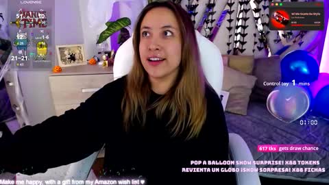 Snapshot of nyx_andria chatting on 10.17.25 Alex . online show from 10.17.25