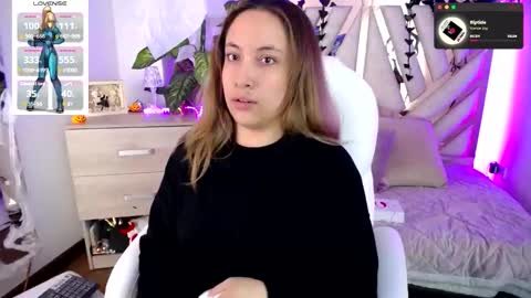 Snapshot of nyx_andria chatting on 10.18.25 Alex . online show from 10.18.25