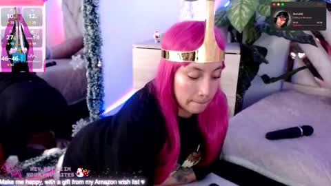 Snapshot of nyx_andria chatting on 11.27.25 Alex . online show from 11.27.25