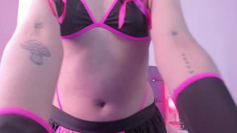   online show from 02.03.25