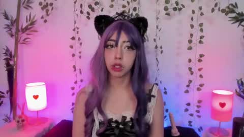   online show from 03.05.25