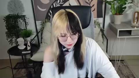 Snapshot of nyxcalderra chatting on 07.21.26 Nyx online show from 07.21.26