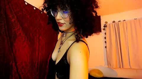 Nyxxei online show from 02.10.26