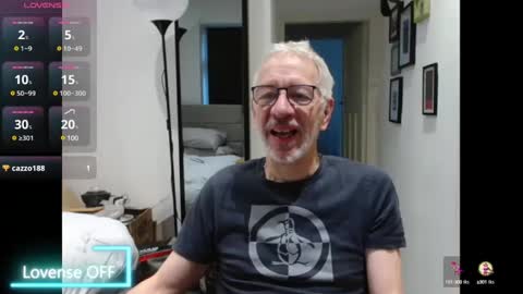 Snapshot of obliox175 chatting on 01.20.25 Obliox online show from 01.20.25