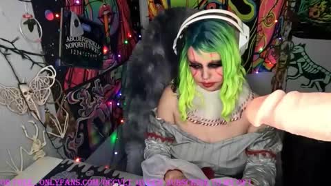 occvlt qveen online show from 10.24.25