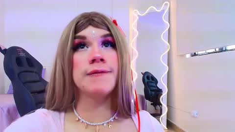 ocean_tay online show from 10.07.25