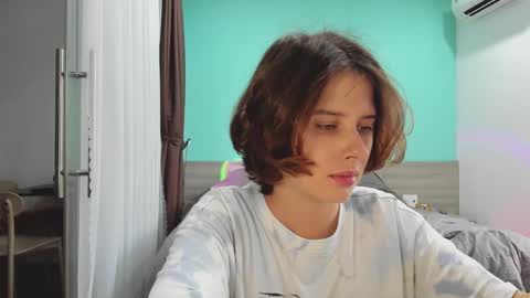 Snapshot of octopussy69x chatting on 12.11.24 Evie online show from 12.11.24