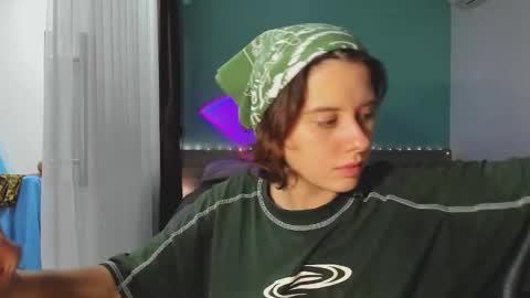 Snapshot of octopussy69x chatting on 12.31.24 Evie online show from 12.31.24