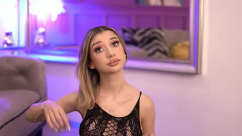 Odette online show from 10.15.25