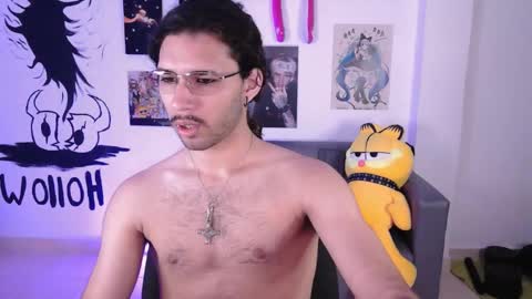 Snapshot of oezack__ chatting on 02.24.25 Zack online show from 02.24.25