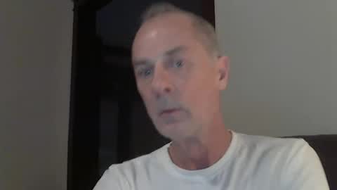 Snapshot of office_slr chatting on 12.28.24 Officer online show from 12.28.24