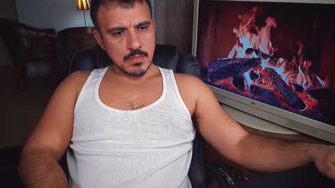 Snapshot of officeman7 chatting on 12.27.24 officeman7 online show from 12.27.24