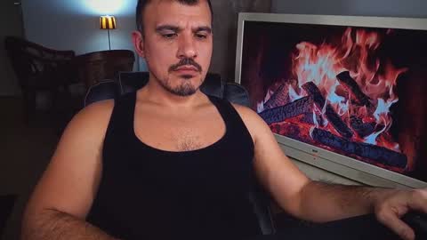 Snapshot of officeman7 chatting on 01.21.25 officeman7 online show from 01.21.25