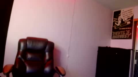 Snapshot of officialmoneyxxx chatting on 02.23.26 Money online show from 02.23.26