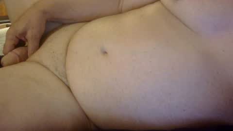 Snapshot of offsides10 chatting on 06.13.26 WantsToTryACouple online show from 06.13.26