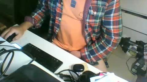 Snapshot of ofmtfs10 chatting on 12.23.25 ofmtfs10 online show from 12.23.25
