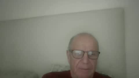 Snapshot of oggi95 chatting on 03.19.26 oggi95 online show from 03.19.26