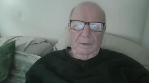 Snapshot of oggi95 chatting on 03.26.26 oggi95 online show from 03.26.26