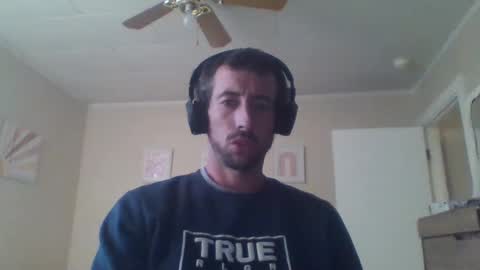 Snapshot of oghombre chatting on 10.06.25 oghombre online show from 10.06.25